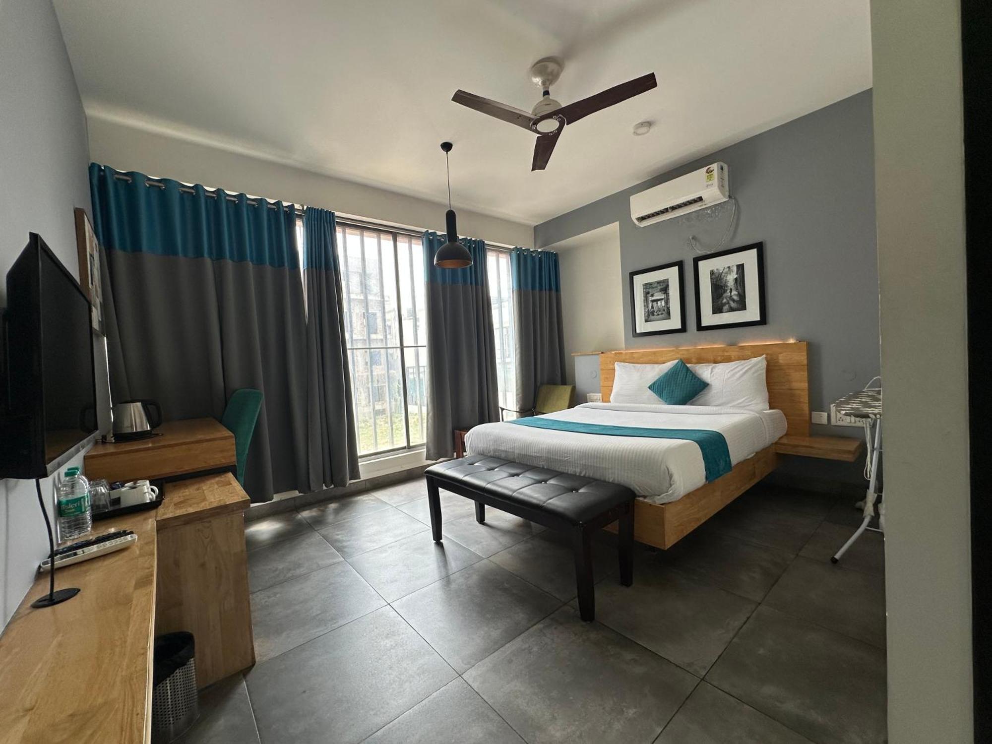 Aura Corporate Suites Bangalore Exterior foto
